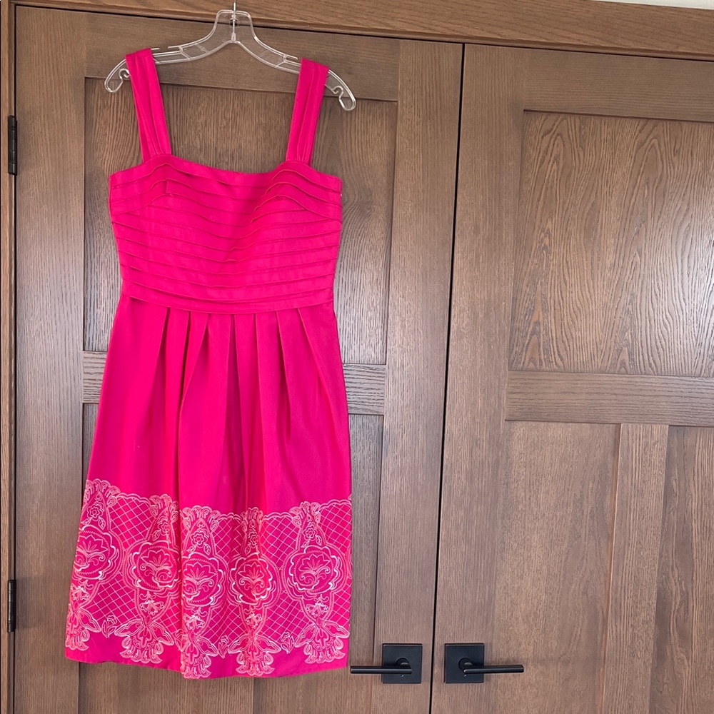 NWT Sangria Hot Pink Embroidered Hem Sundress With Lined Bodice Size 8/10